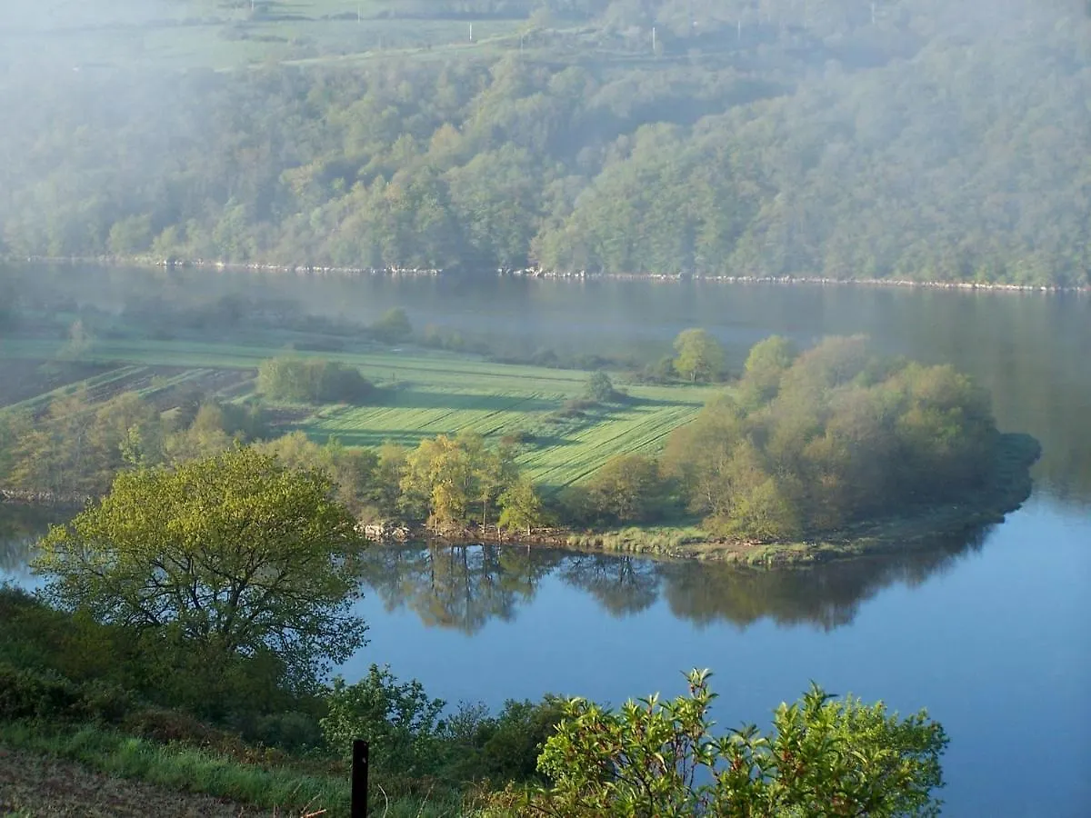 O Fil De L'Eau - Gite En Bord De Lac Saint-Jean-Saint-Maurice-sur-Loire